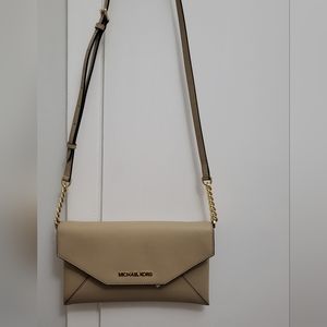 Michael Kors MD Envelope Clutch Leather SOLD